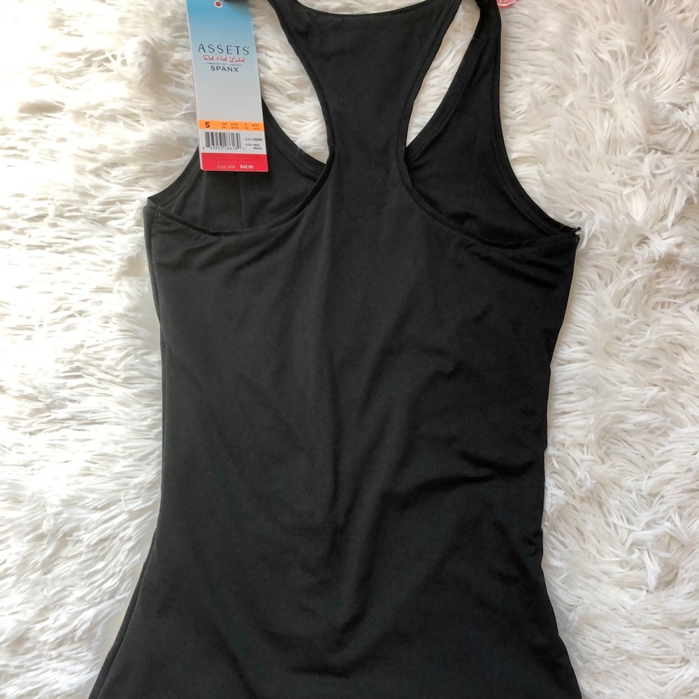 New with tags SPANX TOP FORM RACER BACK TOP SZ SM - Picture 2 of 7